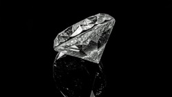 Ученые нашли в Якутии древнейший в мире алмаз возрастом 3,5 млрд лет