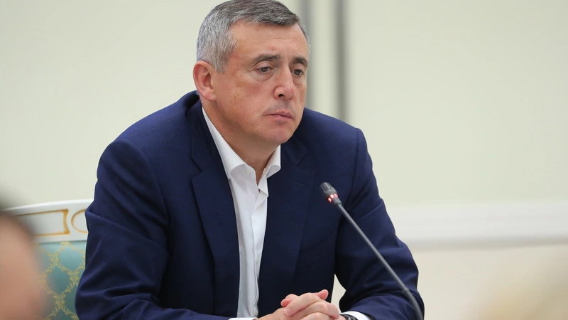 Лимаренко объяснил, как выйти из ситуации с дешевыми аварийными квартирами в Охе