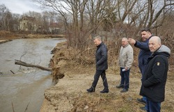 Мэр Надсадин продолжает мониторинг противопаводковых мероприятий в Южно-Сахалинске