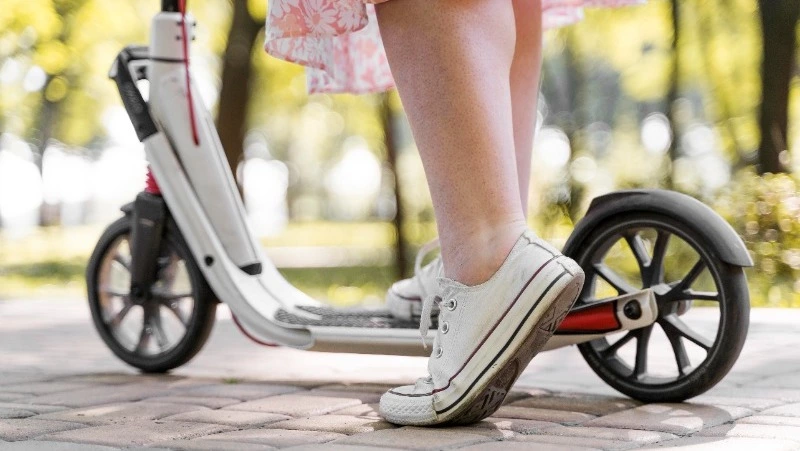 Электросамокаты могут приравнять к автомобилям