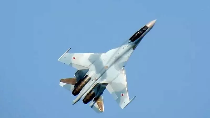 Истребитель с отказавшим двигателем упал в Охотское море