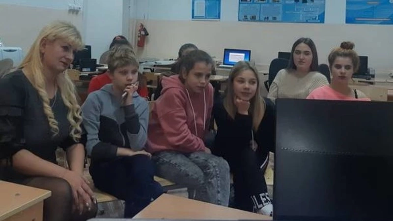 Юные сахалинцы выступили в «Песочнице» с идеями инициативного бюджетирования