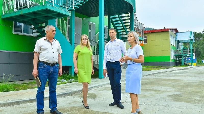 В Углегорске откроют детсад с бассейном и лифтом