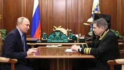 Эксперты прокомментировали решение Путина запретить арест женщин с детьми 