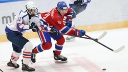 «Сахалинские Акулы» готовятся к матчу с «Академией СКА-Юниор»