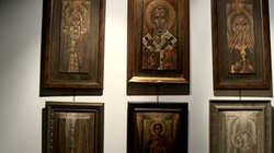 В Южно-Сахалинск привезли выставку оконных ставней, расписанных ликами святых