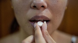 Продажи оральных контрацептивов выросли в России в 2023 году