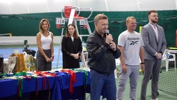 Победителей и призеров городского турнира по теннису наградили в Южно-Сахалинске