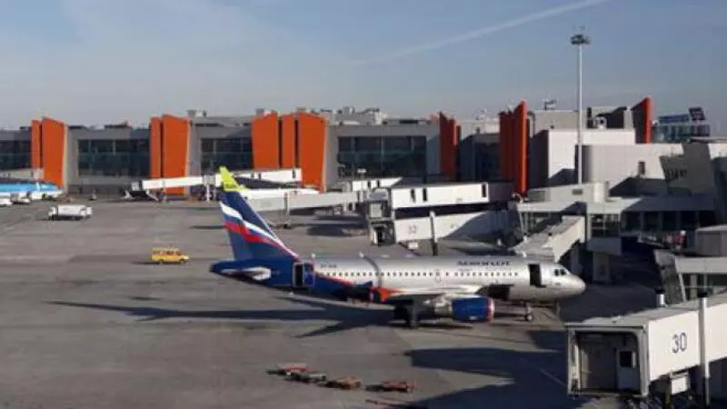 В России с 1 августа вновь открывают некоторые зарубежные авиарейсы