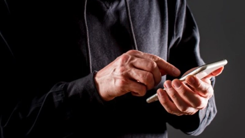 Мошенники под видом подростка-инвалида зарабатывают на сострадании сахалинцев