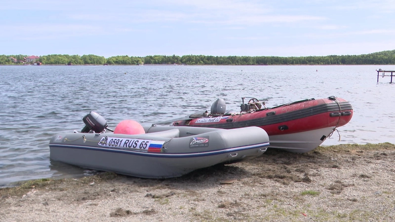 На Сахалине прошли тренировки по спасению серых китов