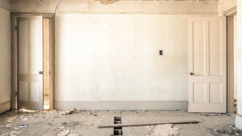 Прокуратура подала 11 исков к мэрии Южно-Сахалинска из-за заброшенных зданий