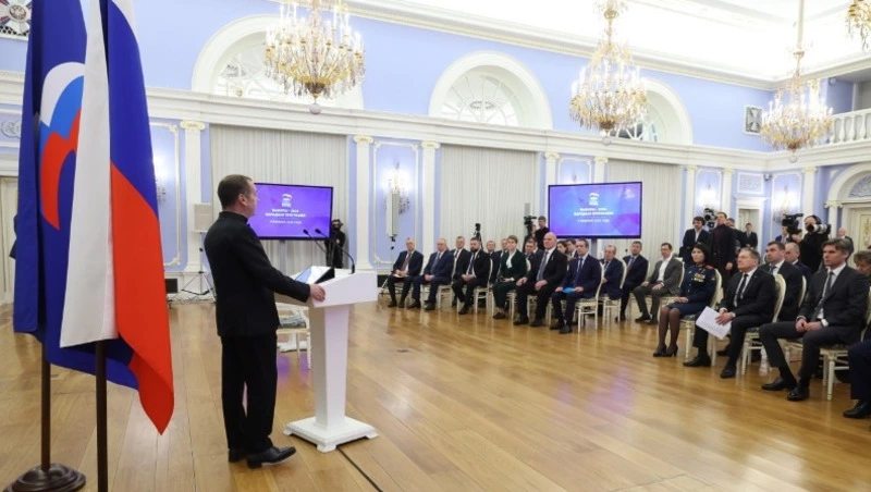 «Единая Россия» начала формирование новой программы, опираясь на мнение специалистов