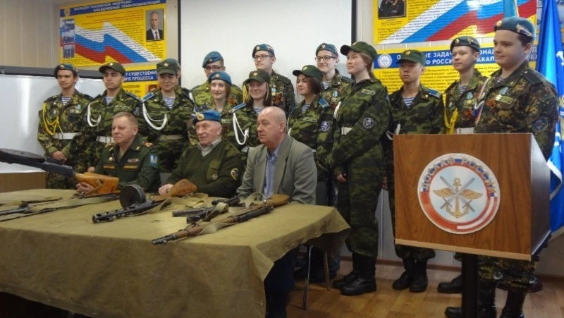 Возраст приема в ДОСААФ России планируют снизить до 14 лет