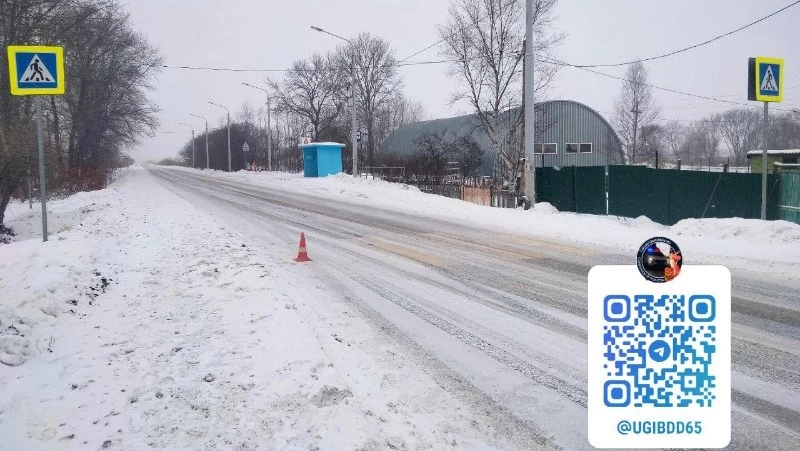 Молодой водитель Toyota сбил пешехода на «зебре» в селе Анивского района