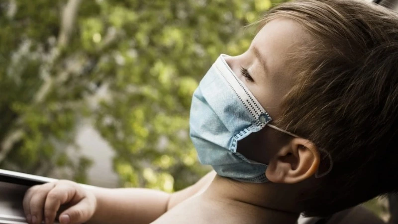 В Роспотребнадзоре рассказали, где чаще всего дети заражаются коронавирусом