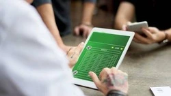 Трое жителей Сахалина стали жертвами псевдосотрудников банка и букмекерской конторы