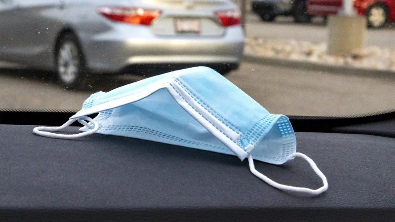 Известной телеведущей досталось за слова о бесполезности масок