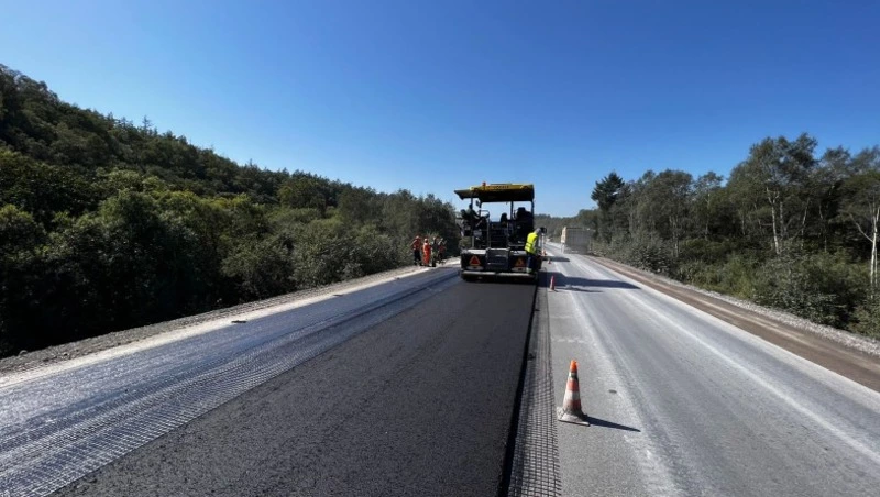 Общественники оценили ход ремонта автодороги между Лиственничным и Охотским