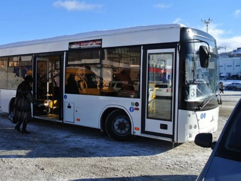 В Холмске с 1 января повысится плата за проезд на общественном транспорте