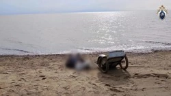 Тело мужчины нашли на берегу Татарского пролива в Александровск‑Сахалинском районе
