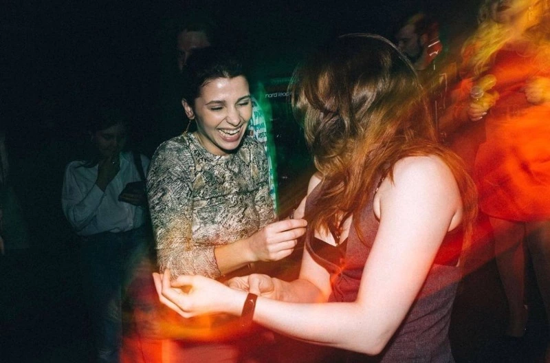 Вечеринки для взрослых в Южно-Сахалинске (21+): путешествие по музыкальным стилям