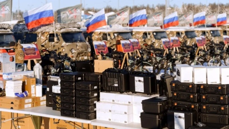 Общественники из Народного фронта отправили порядка 100 единиц техники на СВО