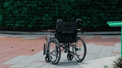 Сахалинский омбудсмен проконтролирует обеспечение курильчанки инвалидной коляской