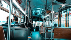 Автобус с туристами упал в кювет в Краснодарском крае