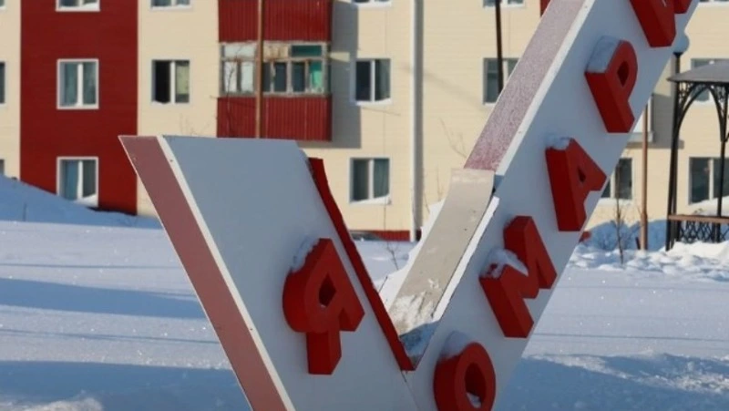 Разбитое сердце демонтировали из стелы в Томари