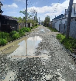Жители Владимировки потребовали отремонтировать разбитую газовиками дорогу