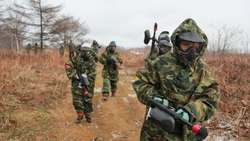 Воспитанникам сахалинского центра «Радуга» подарили турнир по пейнтболу