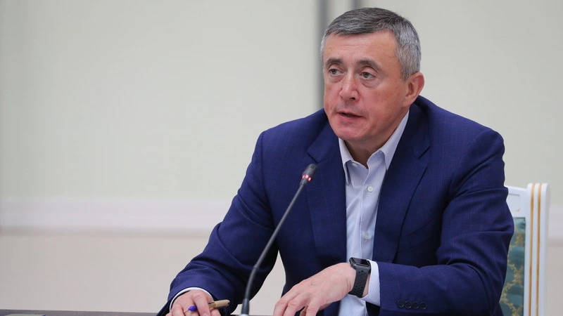 Малоимущие жительницы Корсаковского района пожаловались Лимаренко на сложности с переездом