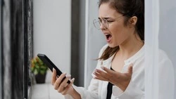 Жители Сахалина массово остались без мобильного интернета 