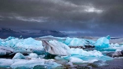 Сахалинцев предупредили об опасности выхода на лед в заливе Мордвинова