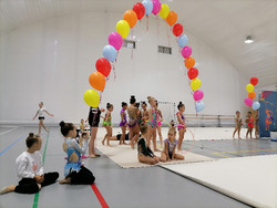 Турнир по художественной гимнастике начался для спортсменок с юга Сахалина