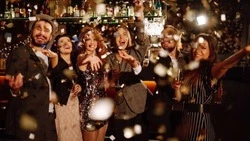 Shaman и тарологи вошли в топ запросов на новогодние корпоративы 