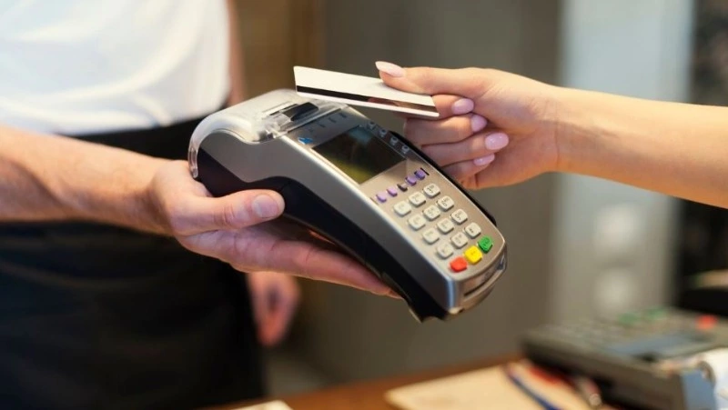 Полиция Поронайска установила личность подозреваемой в краже