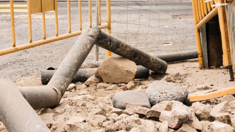 В Южно-Сахалинске ночью устранили сложную аварию на водопроводе