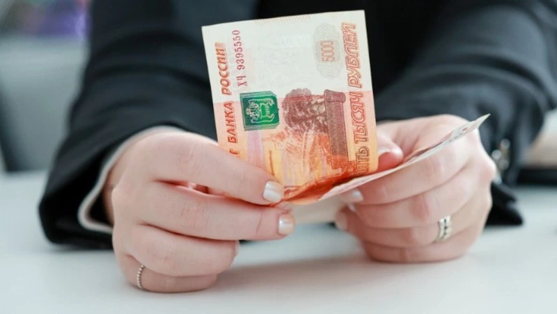 Юрист объяснил новые правила взыскания долгов с жителей России