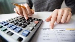 Налог на вклады вернулся: россияне начали получать уведомления от ФНС