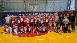 Сахалинские баскетболисты сразились за звание лучших на турнире в Холмске