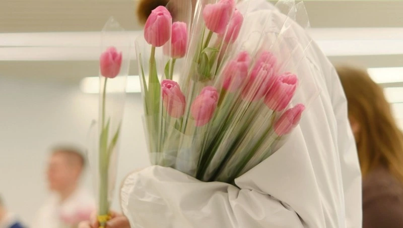 Цветы, смертельное ДТП и рекорды: новости выходных в Сахалинской области