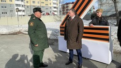 Большой символ Z появился у армейского корпуса в Южно-Сахалинске