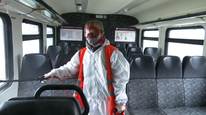 С сахалинского поезда сняли пассажира с полным набором «коронавирусных» симптомов