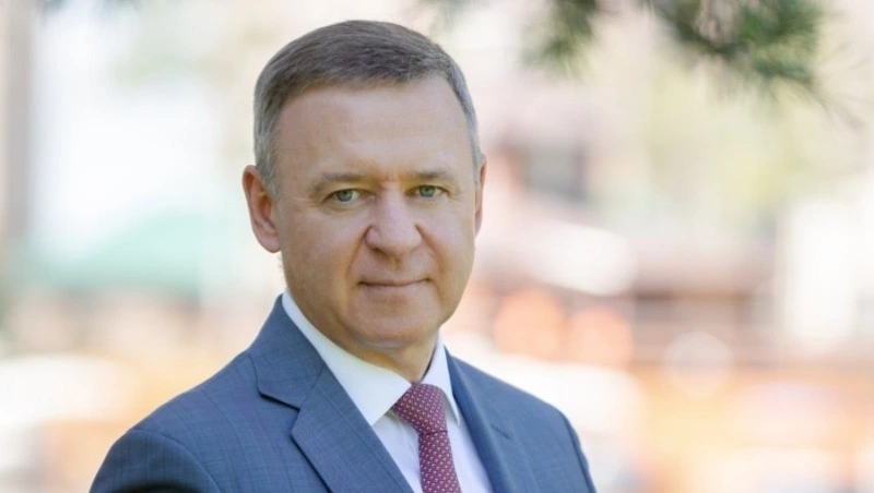 Сергей Надсадин обратился к жителям Южно-Сахалинска по случаю Дня Конституции 