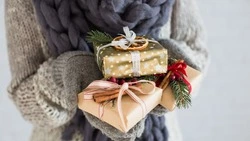 Как сэкономить на новогодних подарках в интернете и не попасться мошенникам