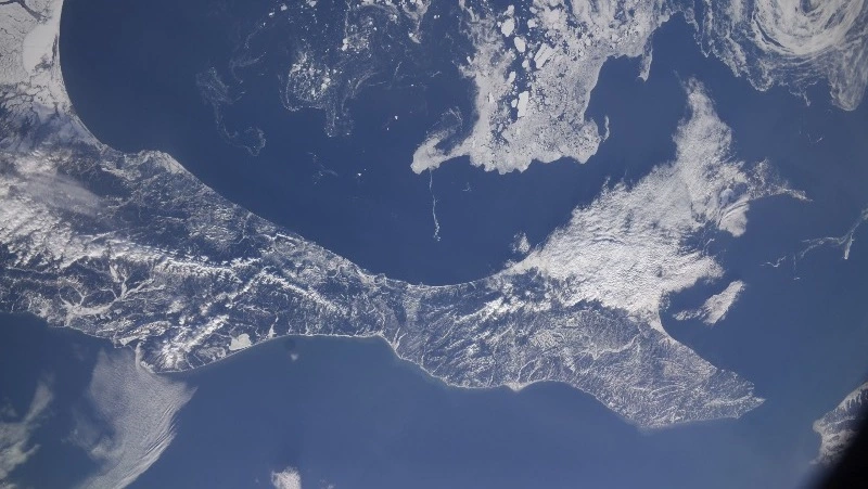 Космонавт показал Сахалин и Курилы с борта МКС