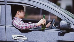 На Курилах завели уголовное дело на пьяного бесправника  