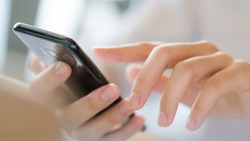 Законопроект о запрете использования смартфонов на уроках внесли в Госдуму